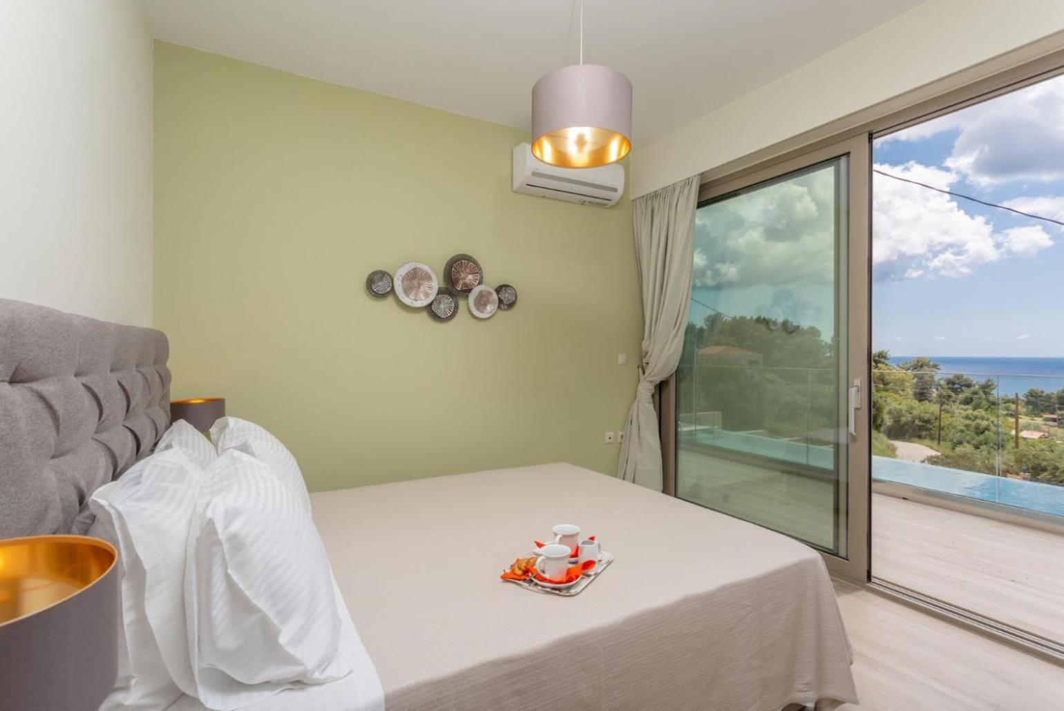 Villa Lassi Illios อาร์กอสโตลี ภายนอก รูปภาพ