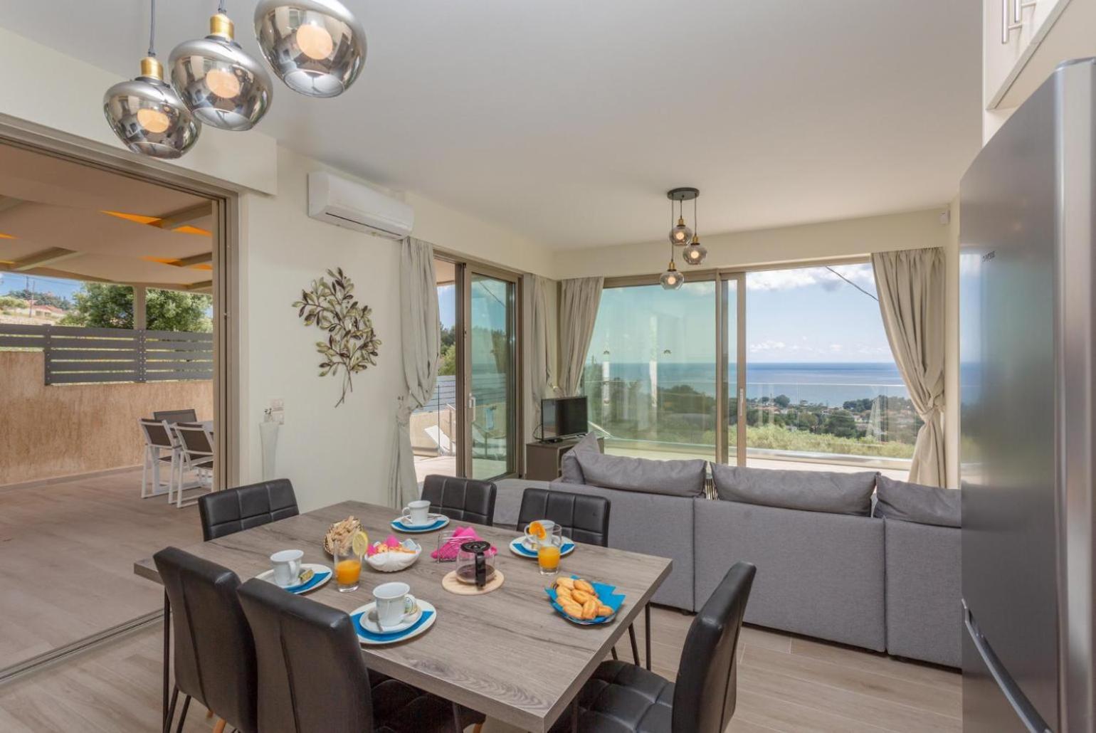 Villa Lassi Illios อาร์กอสโตลี ภายนอก รูปภาพ
