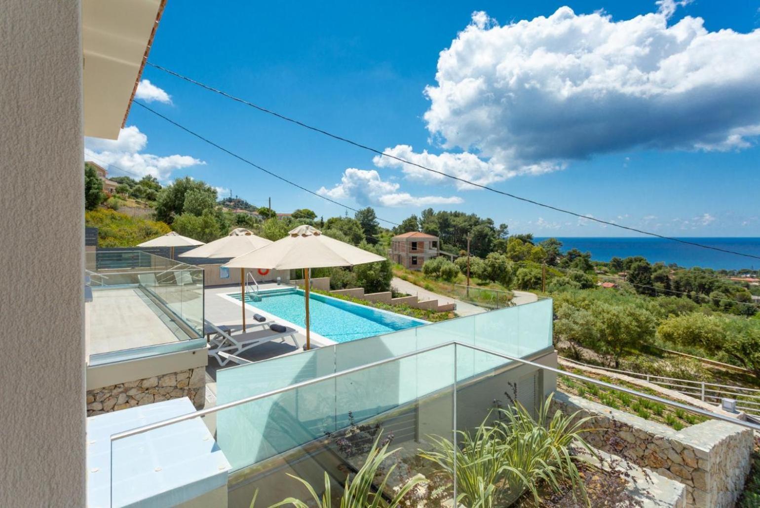 Villa Lassi Illios อาร์กอสโตลี ภายนอก รูปภาพ