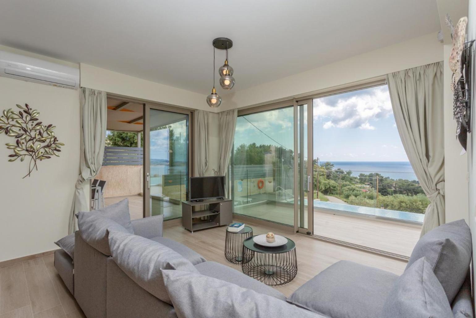 Villa Lassi Illios อาร์กอสโตลี ภายนอก รูปภาพ
